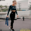 Athlete  wearing Graphite Melange Bowery tights