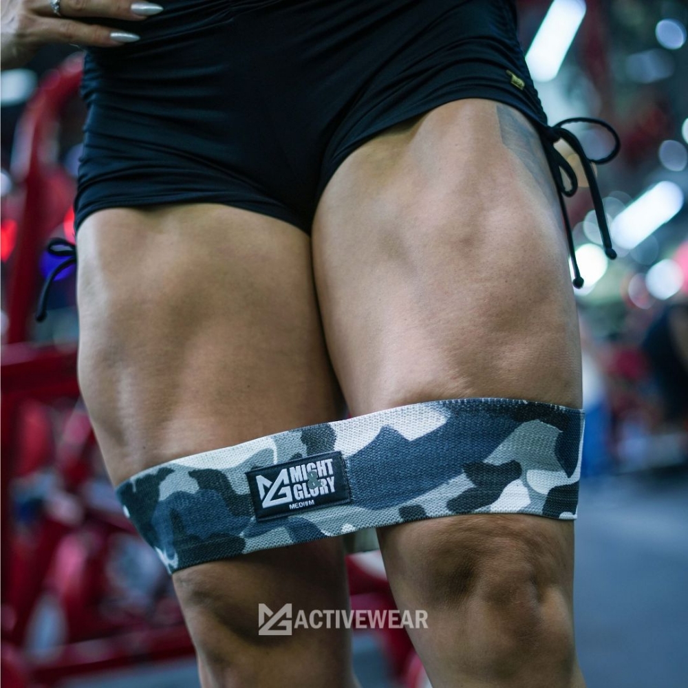 Might&Glory Snow Camo glute resistance band - fabric booty band with 3 resistance levels