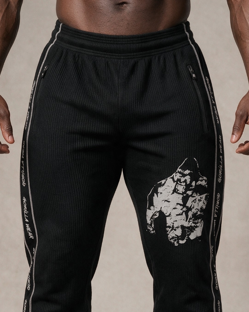 Gorilla Wear Buffalo Bodybuilding Pants - close-up